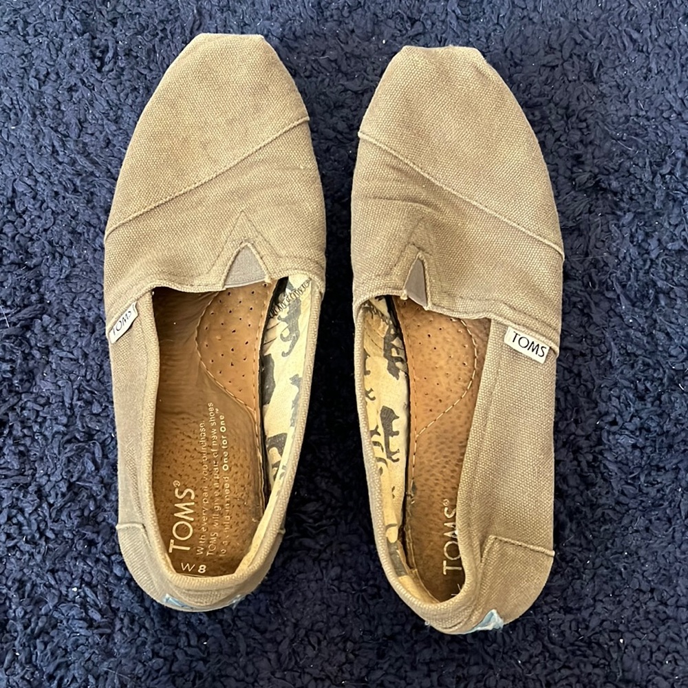 Gray Women’s Toms